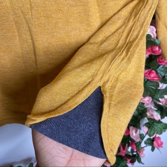 The Limited Womens Yellow Blouse Wool XS - Picture 3 of 7